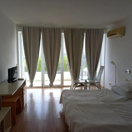 Szálloda Romance Kiten