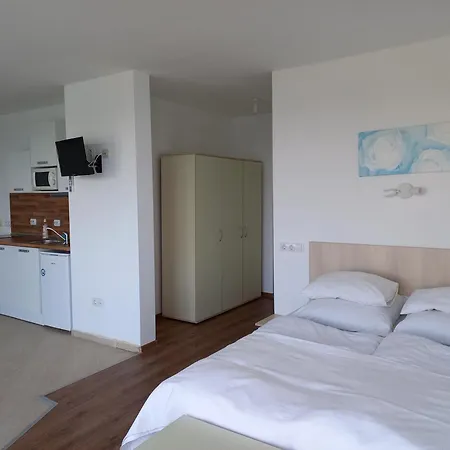 Szálloda Romance Kiten